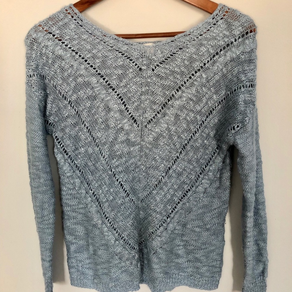 light blue/grey sweater